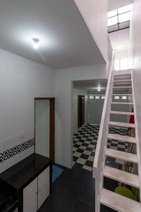 Spacious, White-Villa Belgareti @Kiara Condong Bandung Ngoại thất bức ảnh