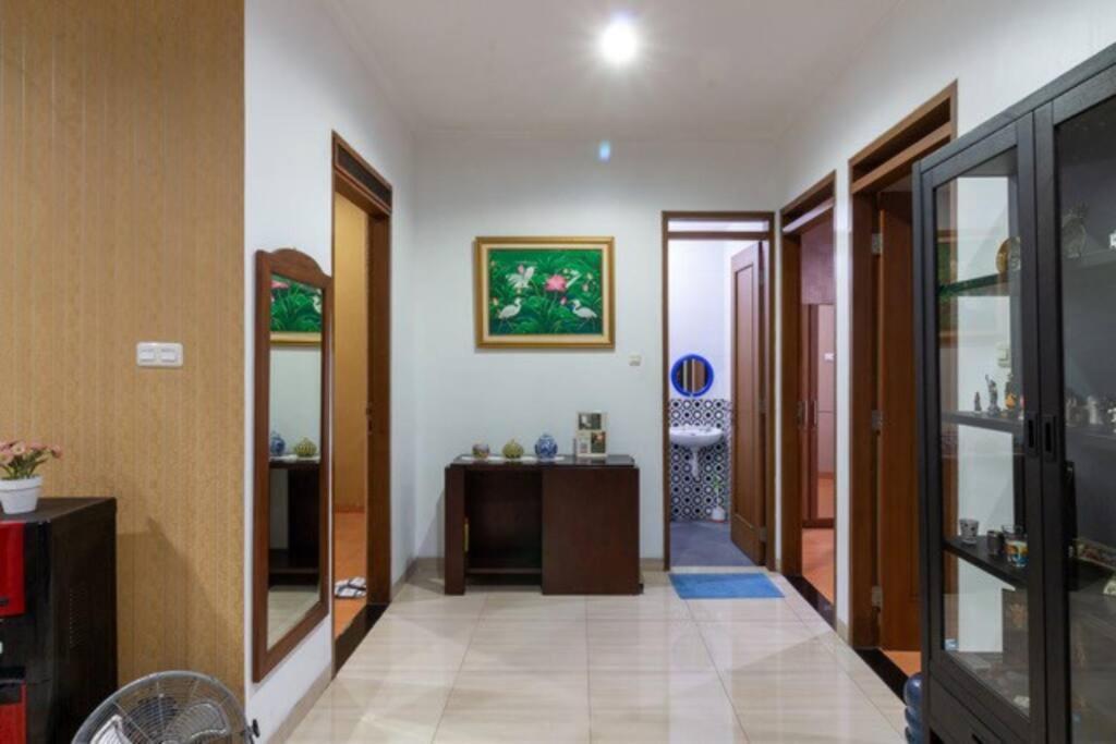 Spacious, White-Villa Belgareti @Kiara Condong Bandung Ngoại thất bức ảnh