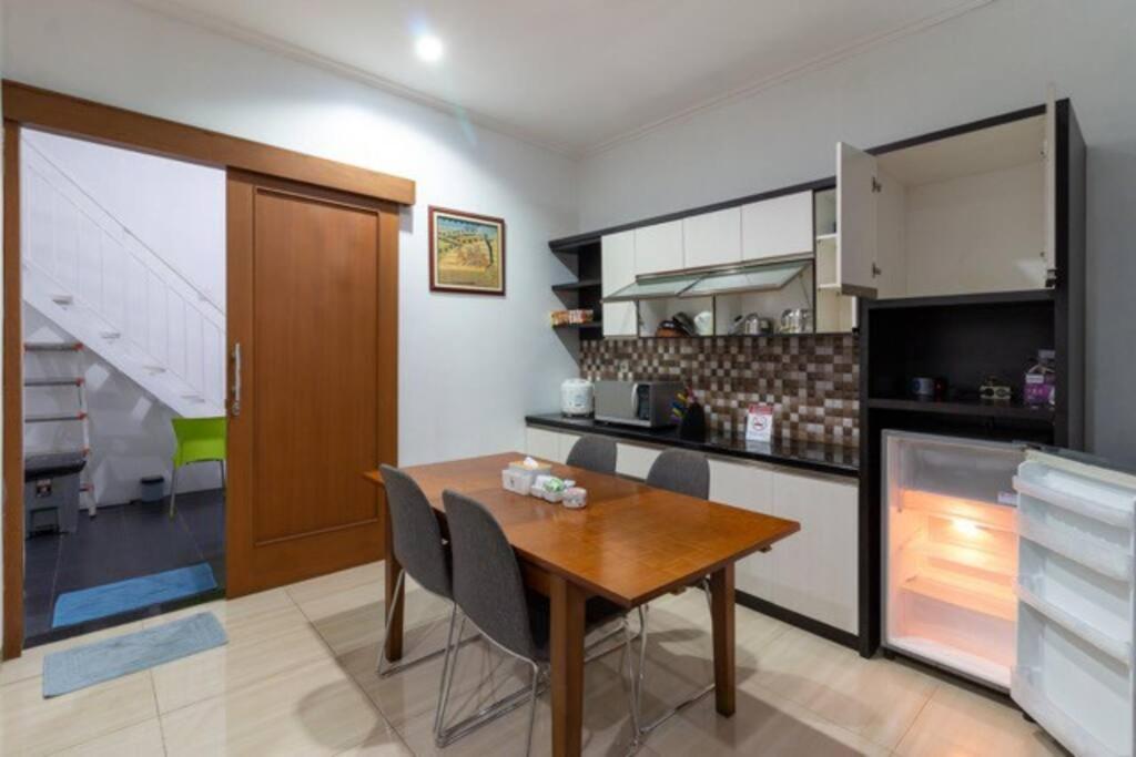 Spacious, White-Villa Belgareti @Kiara Condong Bandung Ngoại thất bức ảnh