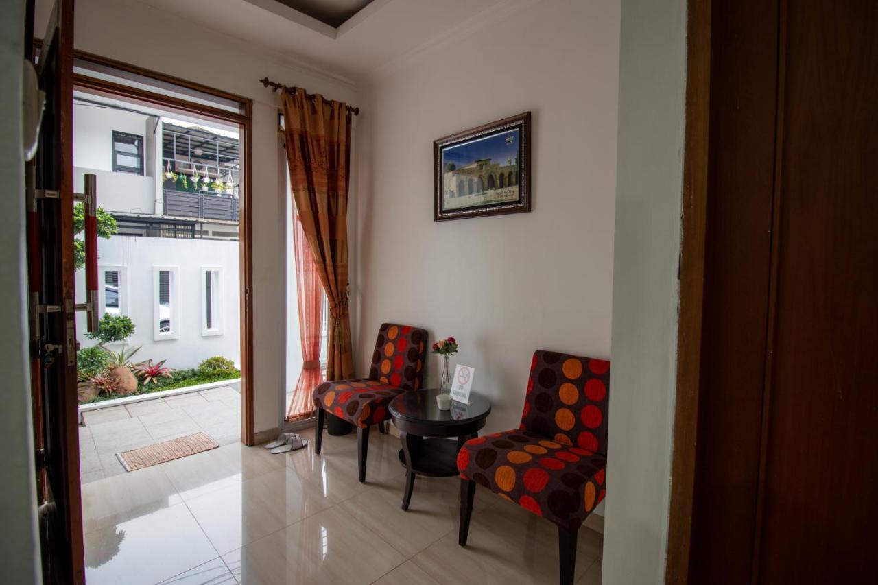 Spacious, White-Villa Belgareti @Kiara Condong Bandung Ngoại thất bức ảnh