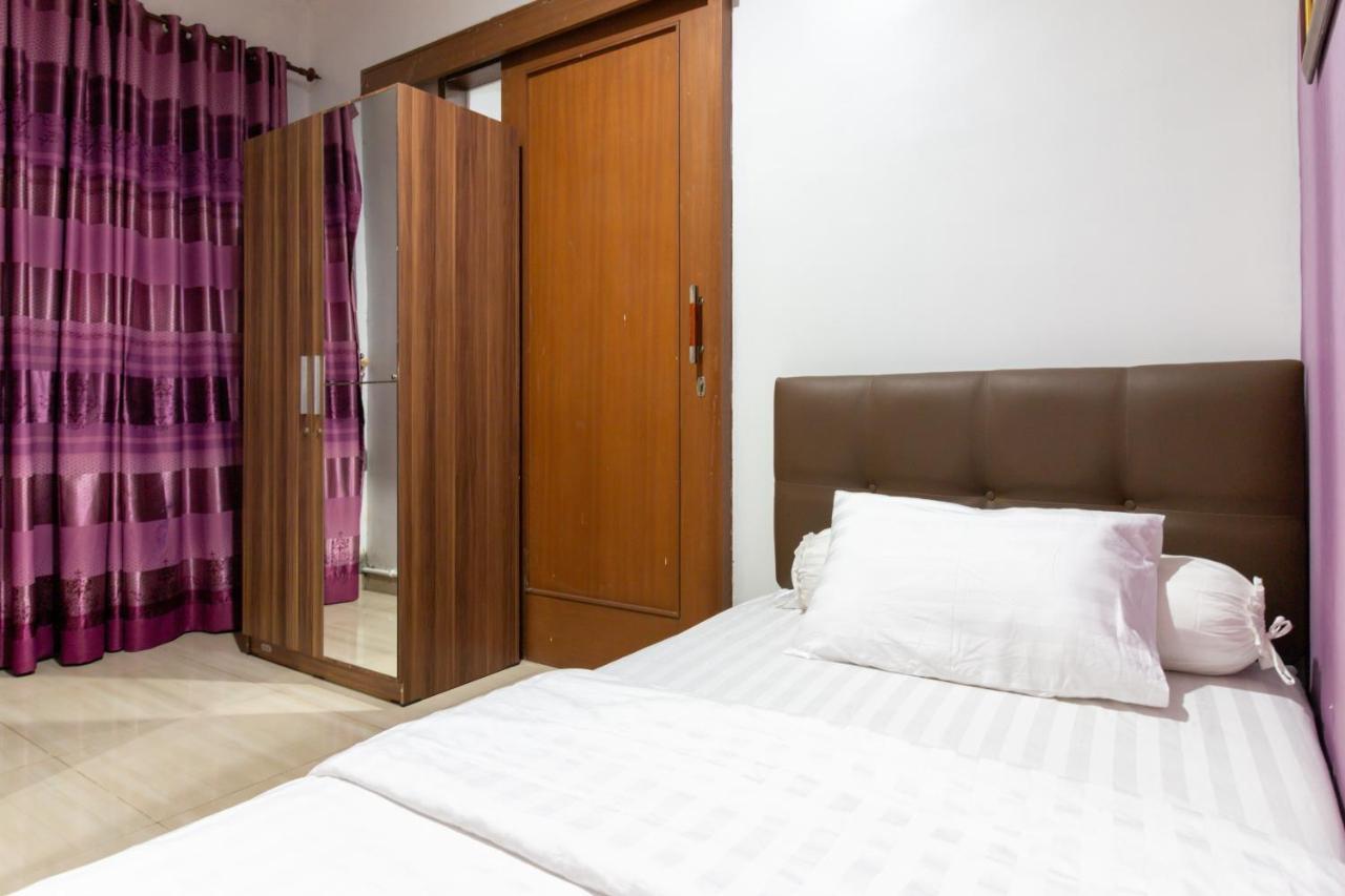 Spacious, White-Villa Belgareti @Kiara Condong Bandung Ngoại thất bức ảnh